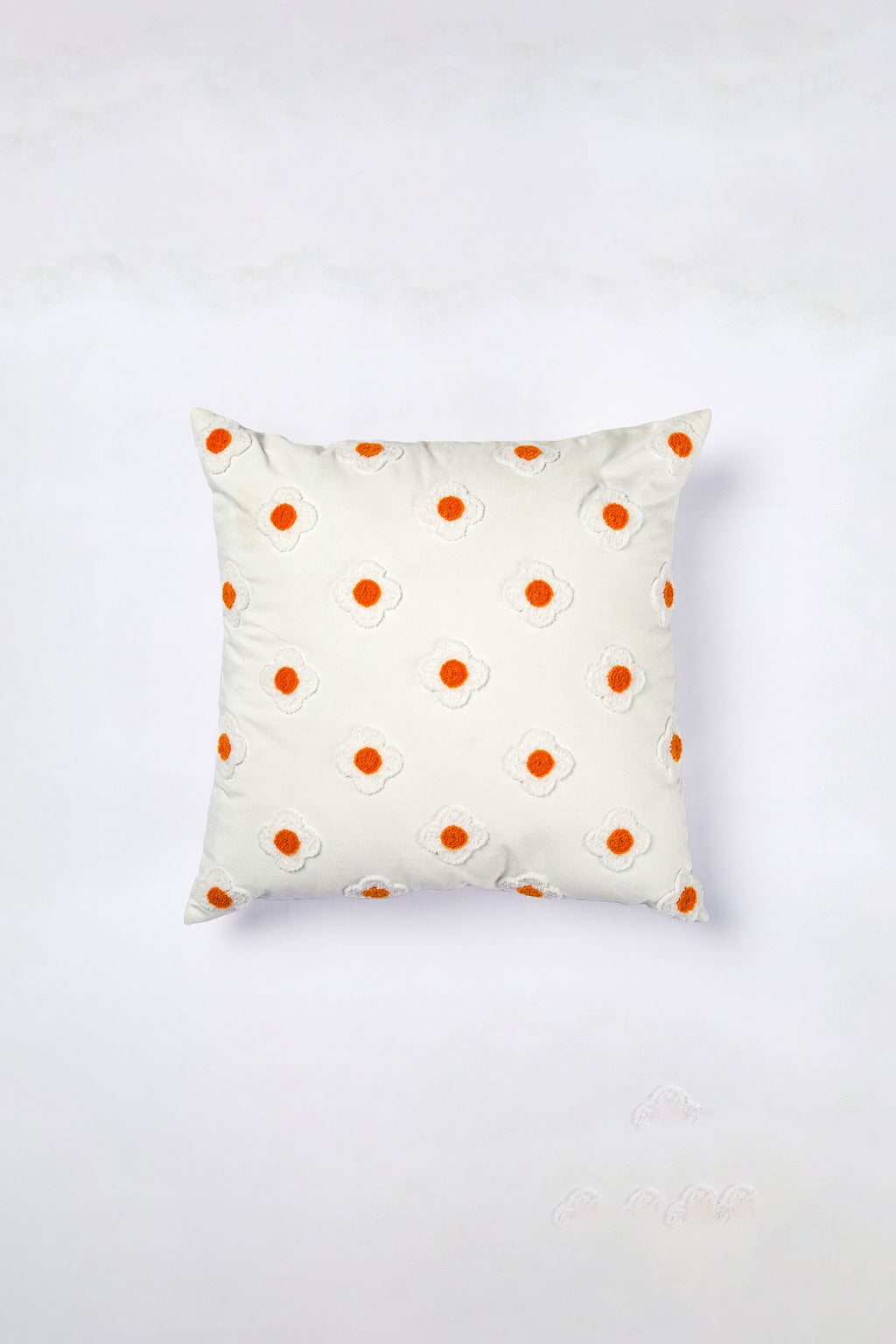 Snow Daisy Cushion Cover