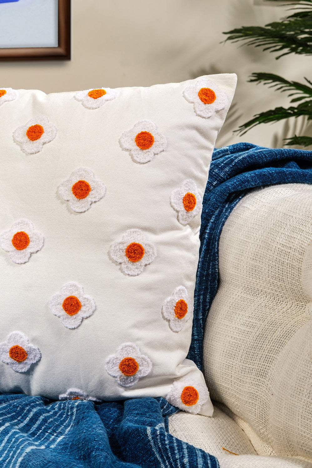 Snow Daisy Cushion Cover
