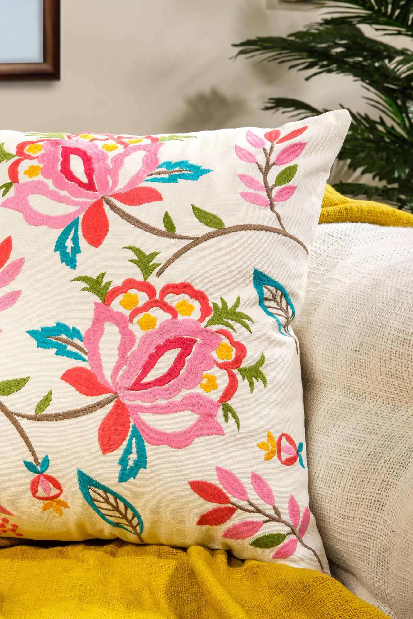 Blooming Grace Cushion Cover